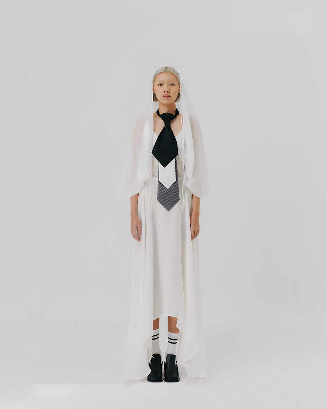 12.00 PM DRESS